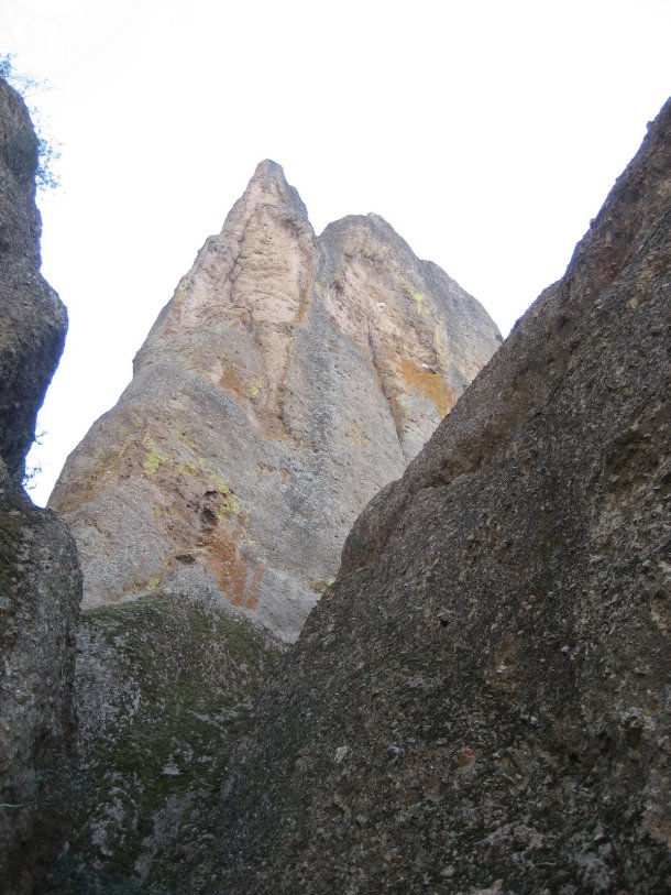 juniper-canyon-trail-pinnacles