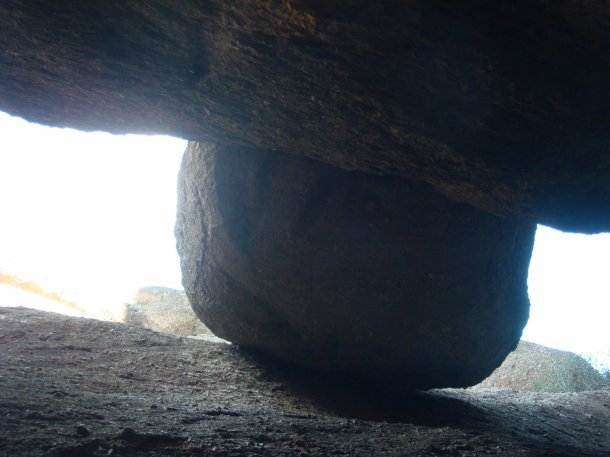 balconies-caves-pinnacles-national-park