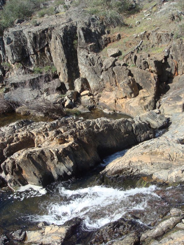 dry-creek-watershed-oregon-house