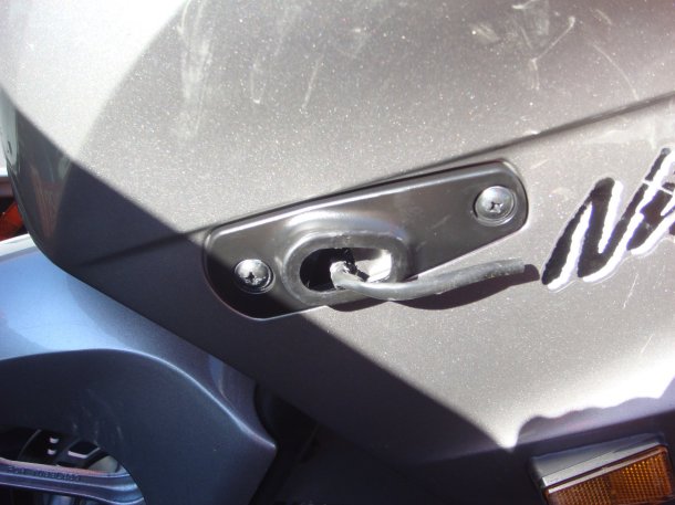 damaged-motorcycle-turn-indicator