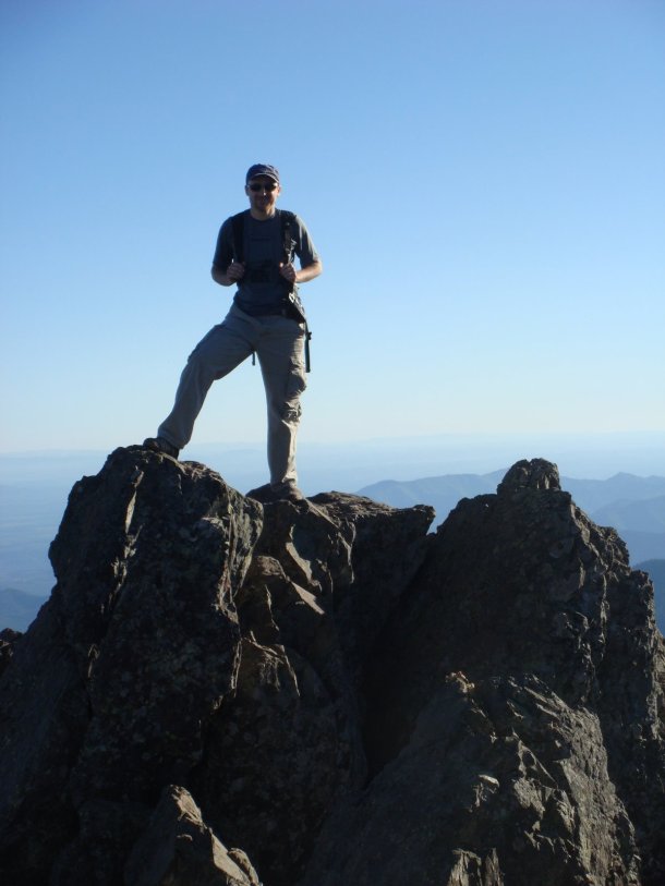 Mount-Ellinor-summit