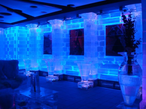 chill-out-ice-bar-dubai