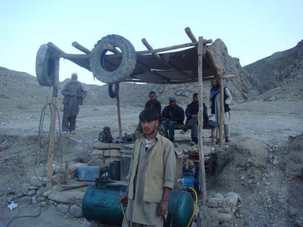 truck-stop-afghanistan