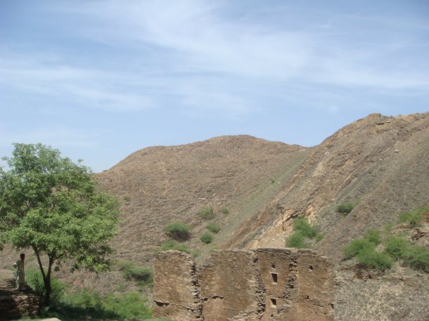 Takht-i-Bahi
