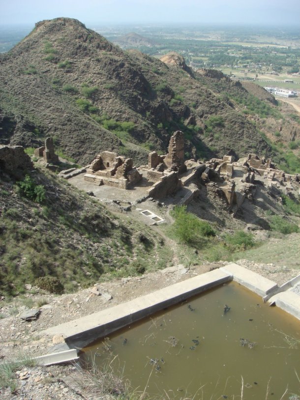 Takht-i-Bahi