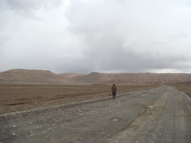 Band-e-Amir road 