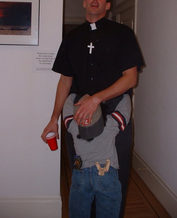catholic-priest-costume