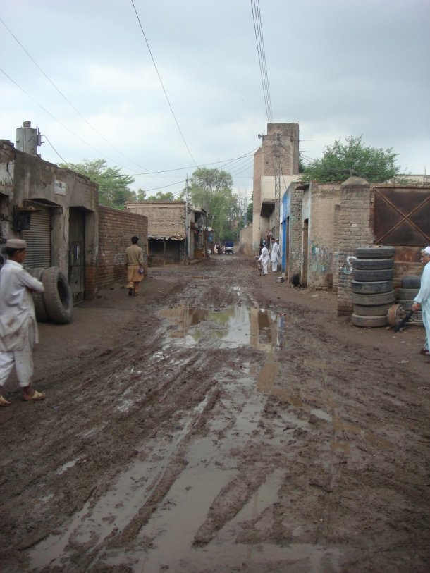 Peshawar-Truck-Yards