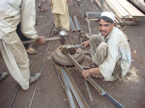 Peshawar-Truck-Yards