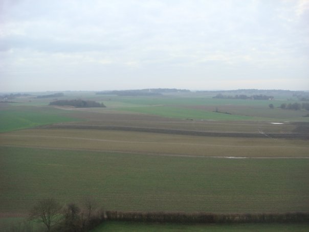 n563903375_990680_4850