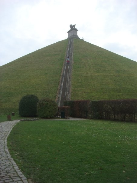 n563903375_990682_5461