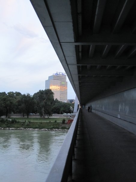 4817_91160378375_563903375_1825763_1568871_n