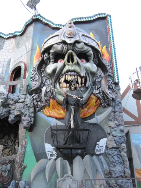 4817_91263438375_563903375_1828278_1063533_n