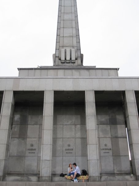 n563903375_1826663_8090966