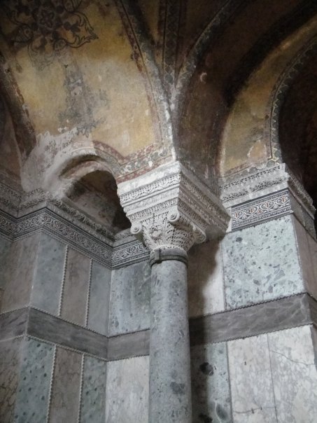 9935_141485188375_563903375_2483763_3731808_n