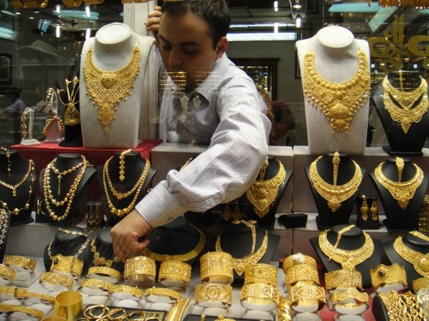 9935_141485218375_563903375_2483767_4959076_n