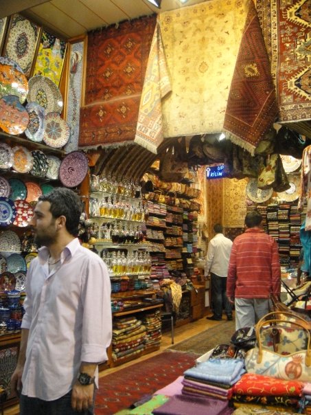 9935_141550298375_563903375_2484732_3800831_n