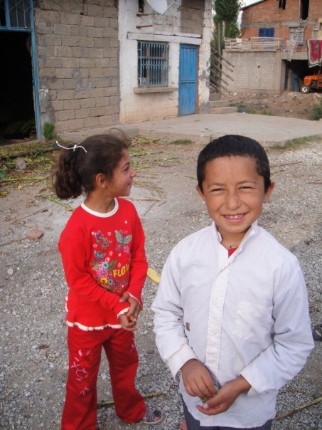 9935_141597838375_563903375_2485143_2283876_n