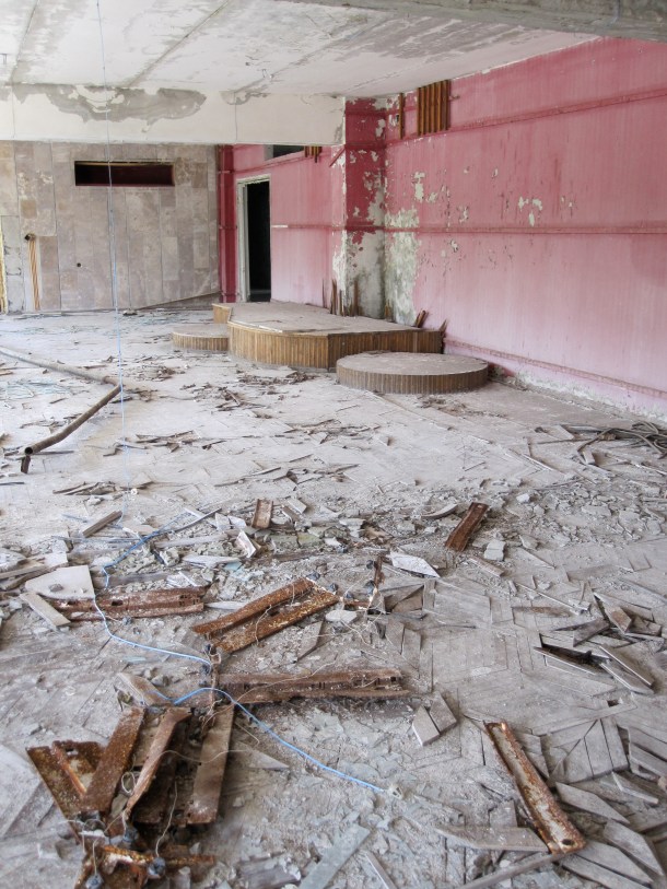 pripyat-night-club-Hotel-Polissya