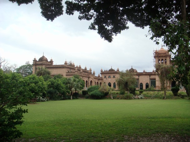 islamia-college