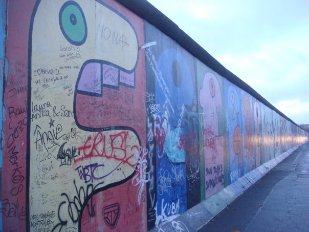 East Side Gallery, Berlin Wall
