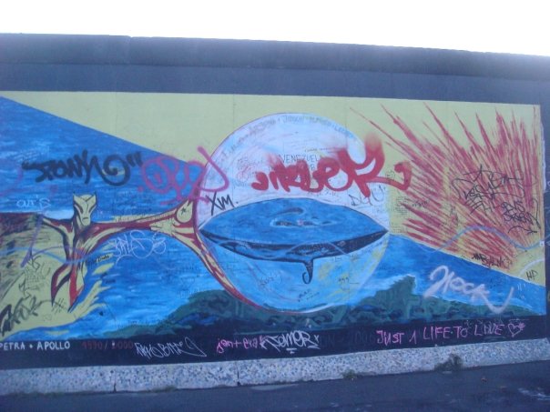 East Side Gallery, Berlin Wall