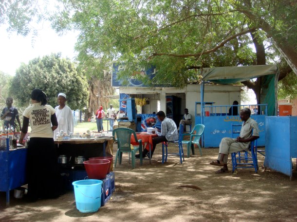 outdoor-cafe-khartoum
