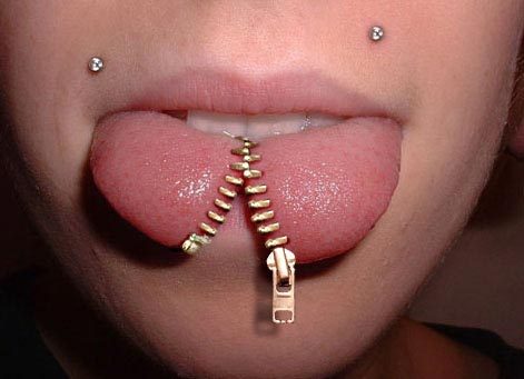 zipper on tongue