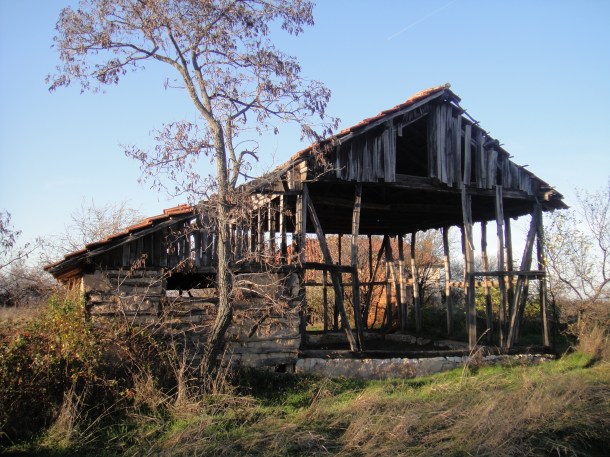 The Bulgarian countryside and the failure of communism