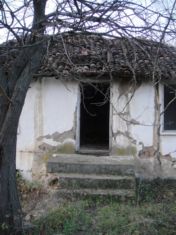The Bulgarian countryside and the failure of communism