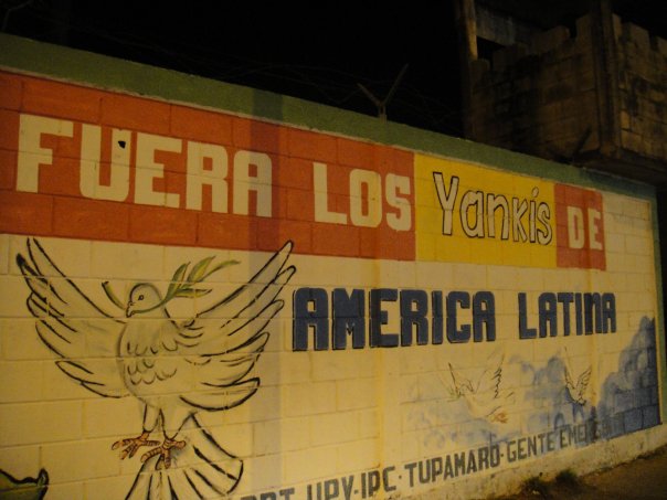 Anti-American graffiti and murals in Venezuela