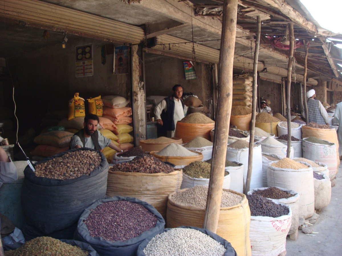 nut and spice market in afghanistan