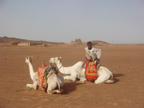 nomads-meroe-pyramids