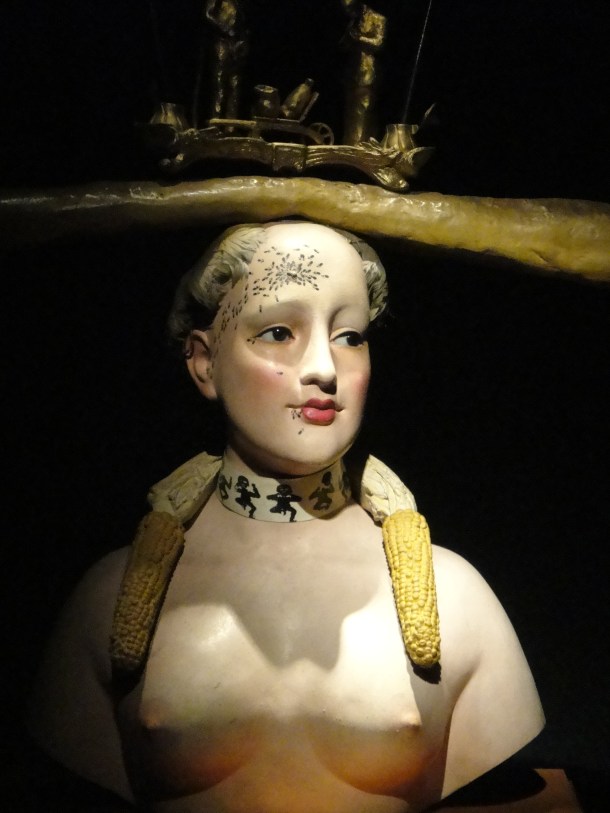 salvador-dali-busto-retrospectivo-de-mujer