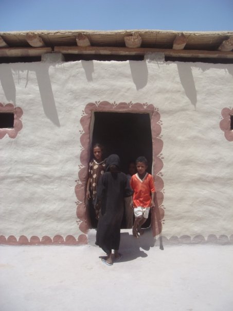 Family of girl in Sudan desert