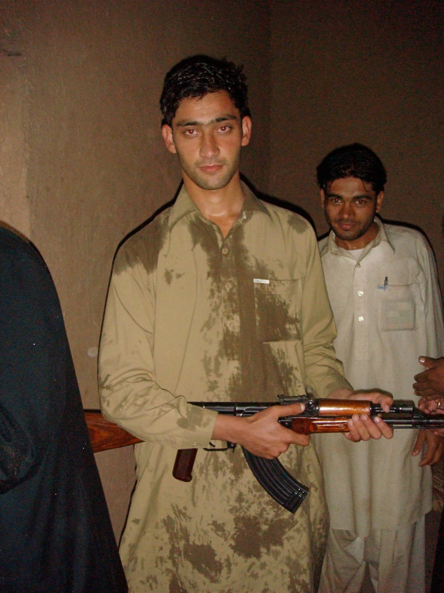 fighter-peshawar-pakistan