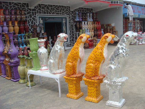 roadside-shop-pakistan