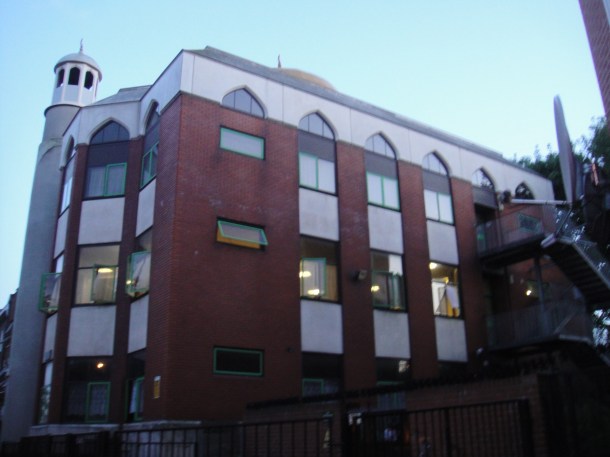 finsbury park mosque Finsbury Park Mosque