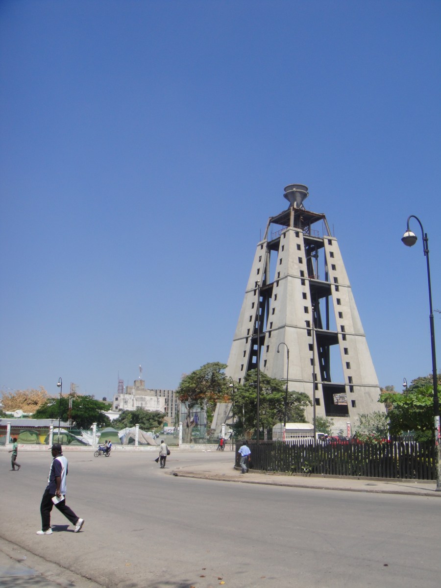port-au-prince bicentennial monument