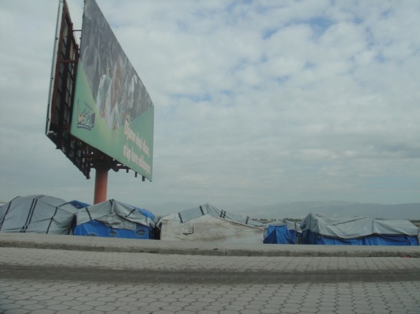 refugee-camp-port-au-prince refugee camp port-au-prince