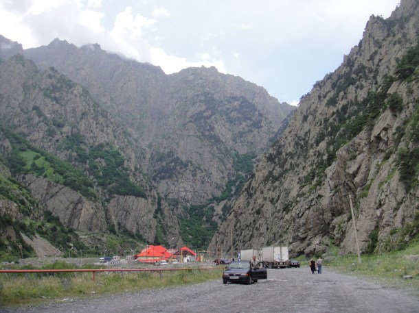 georgian military highway border
