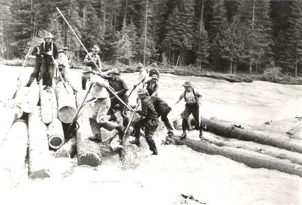 river lumberjacks logging