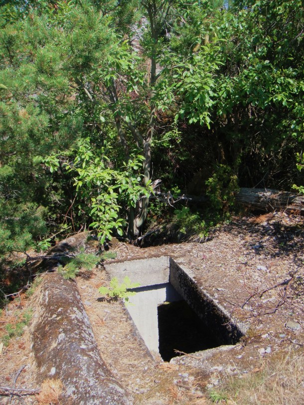 uto island bunker complex