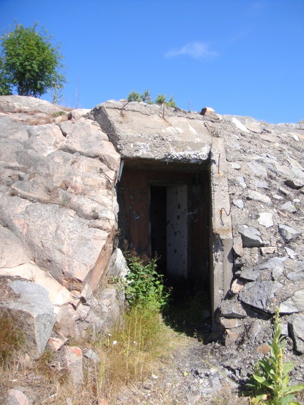 uto island bunker complex