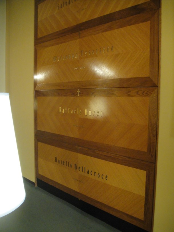 aniello dellacroce grave location