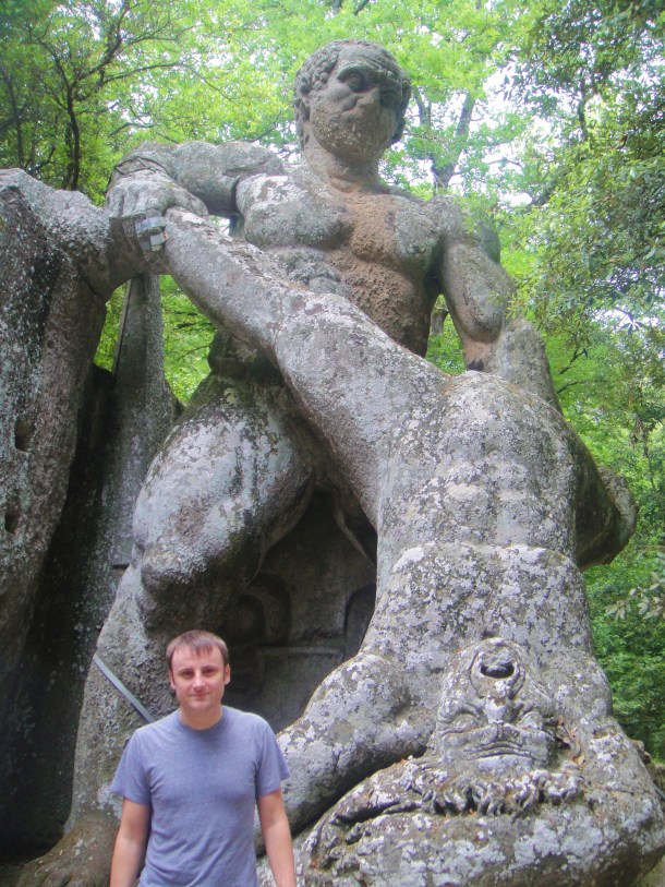 bomarzo the wrestling colossi