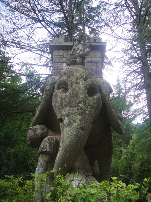 bomarzo war elephant