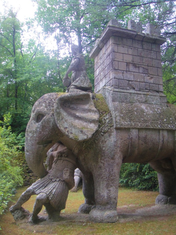 bomarzo war elephant