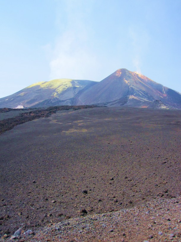etna volcano eruption