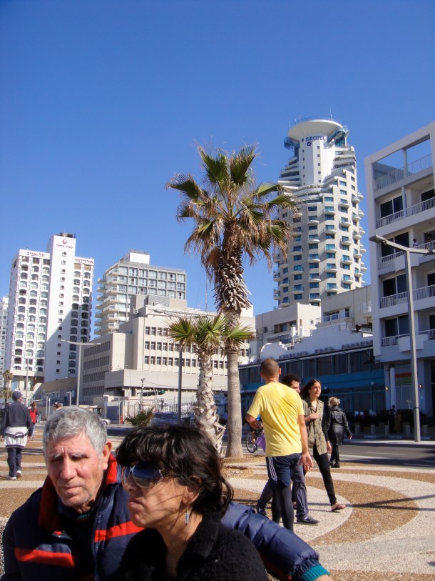 Shlomo-Lahat-Promenade